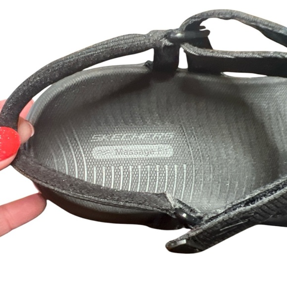 Skechers Women's Go Walk Flex Massage Fit Sandal Black Velcro Adjustable Closure - Picture 3 of 11